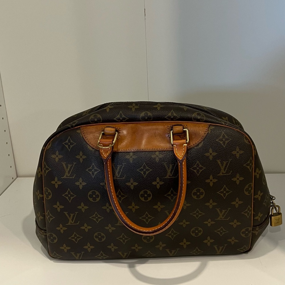 Louis Vuitton Monogram Canvas Handbag - Picture 2 of 8
